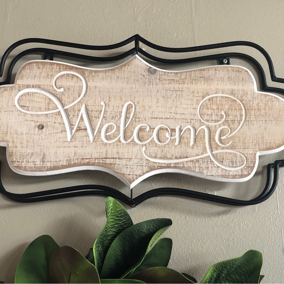 WELCOME Sign Wall Hanging Wood and Metal - Picture 6 of 7